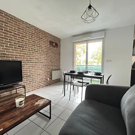 Joli Avec Balcon, Parking - Toulouse *
